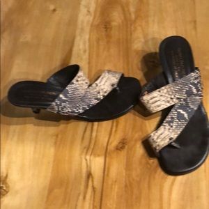 Elegant slides, leather, size 7 1/2, animal print